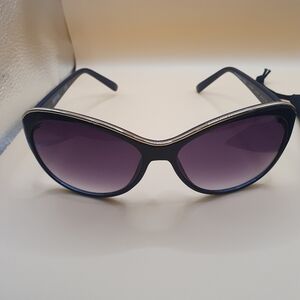 Kenneth Cole Reaction Women's Black Sunglasses with Purple Gradient Lenses